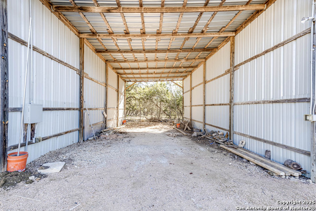 Image 32 of 42 For 2454 Island View