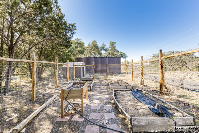 Image 35 of 42 For 2454 Island View