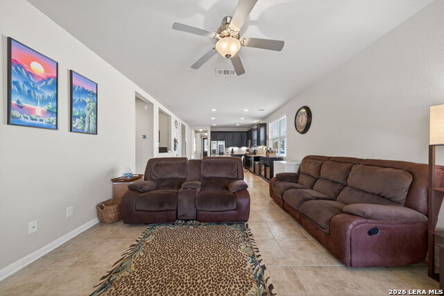 Image 10 of 49 For 6902 Hanover Stone