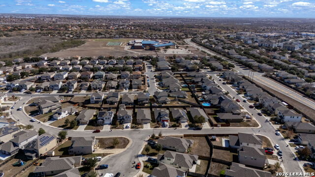 Image 42 of 49 For 6902 Hanover Stone