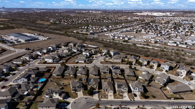 Image 47 of 49 For 6902 Hanover Stone