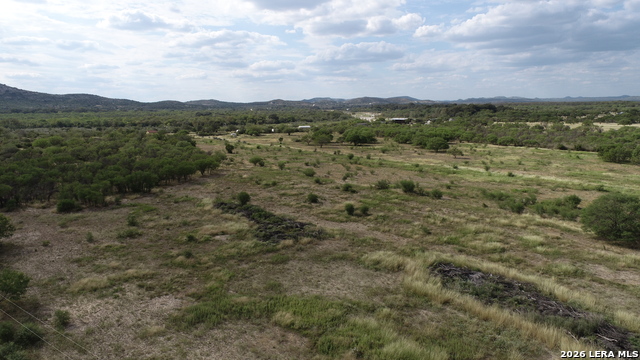 Image 8 of 13 For 945 Private Road 2310