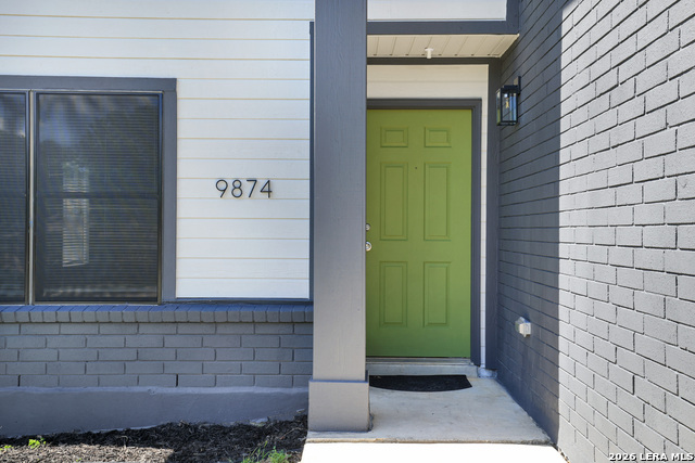 Image 2 of 29 For 9874 Alexa  