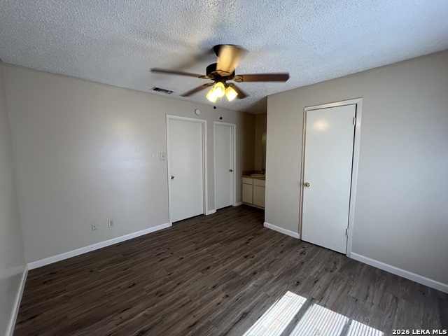 Image 10 of 17 For 300 Moursund Blvd.  10