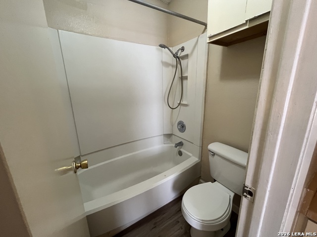 Image 12 of 17 For 300 Moursund Blvd.  10