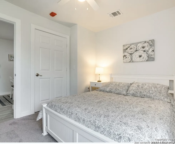 Listing photo id 7 for 6423 Melissa Ann  1202