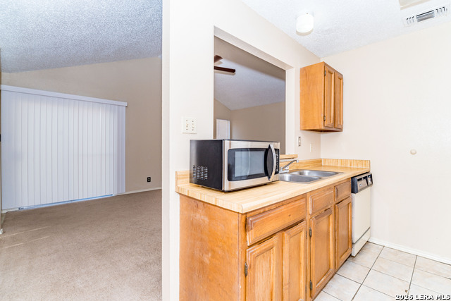 Image 10 of 19 For 7017 Silver Canyon