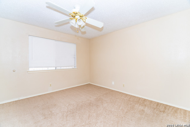 Image 15 of 19 For 7017 Silver Canyon