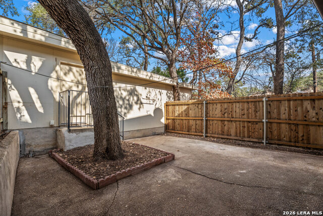 Image 28 of 34 For 3408 Northmoor St  25