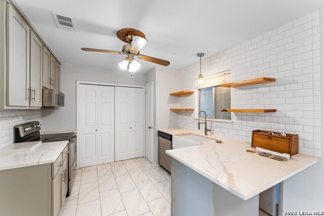 Image 11 of 28 For 805 Garden Meadow Dr