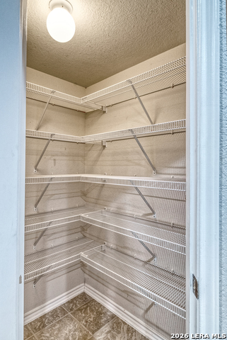 Image 11 of 31 For 21615 Dion  