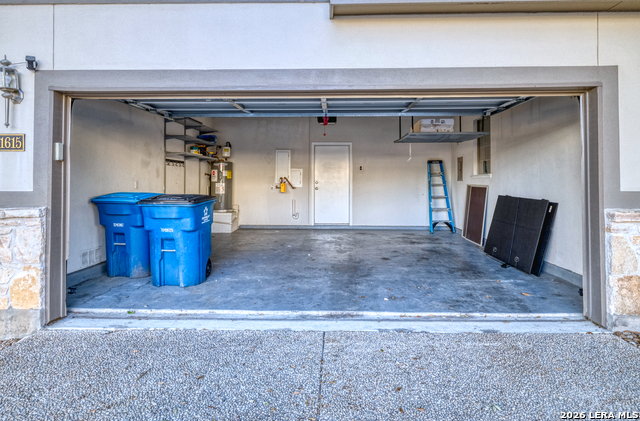 Image 25 of 31 For 21615 Dion  