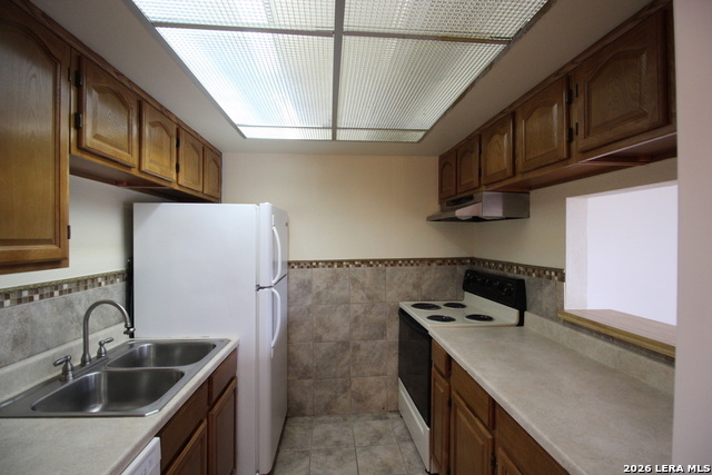 Image 14 of 37 For 8401 New Braunfels N 348