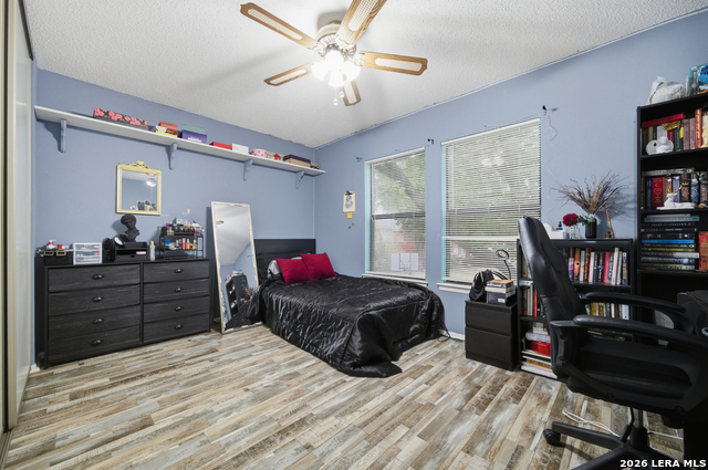 Image 16 of 20 For 11173 Moonlit Park