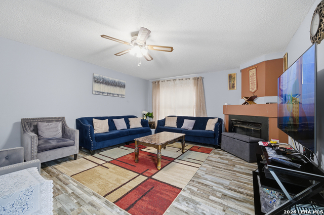 Image 3 of 20 For 11173 Moonlit Park