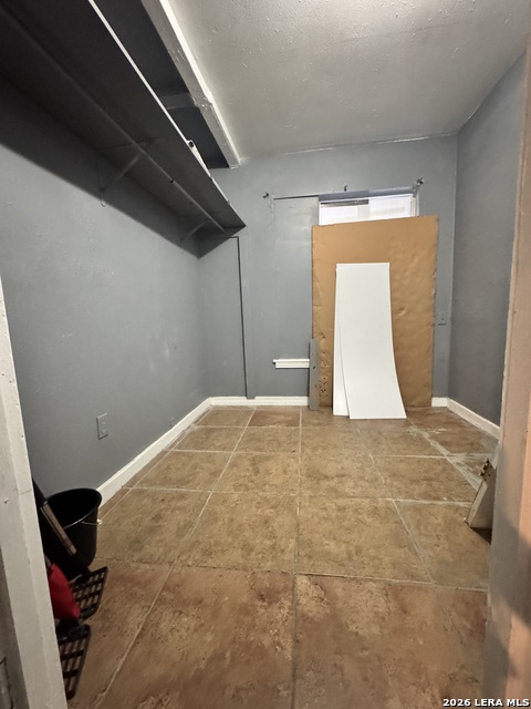 Image 10 of 14 For 115 Morrill Ave