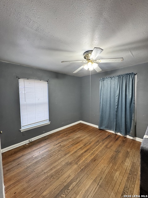 Image 11 of 14 For 115 Morrill Ave