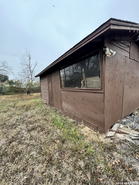 Image 6 of 14 For 115 Morrill Ave