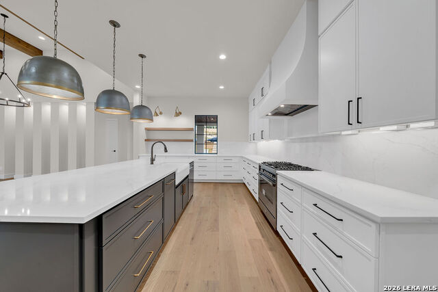 Image 35 of 53 For 9527 Midsomer Place