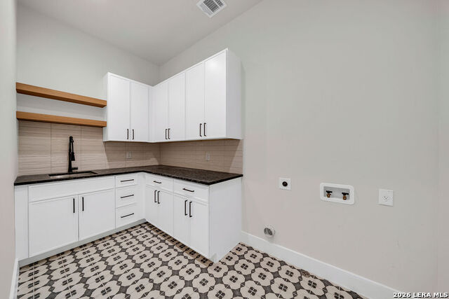 Image 37 of 53 For 9527 Midsomer Place