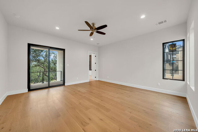 Image 42 of 53 For 9527 Midsomer Place