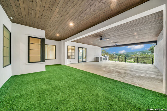 Image 46 of 53 For 9527 Midsomer Place