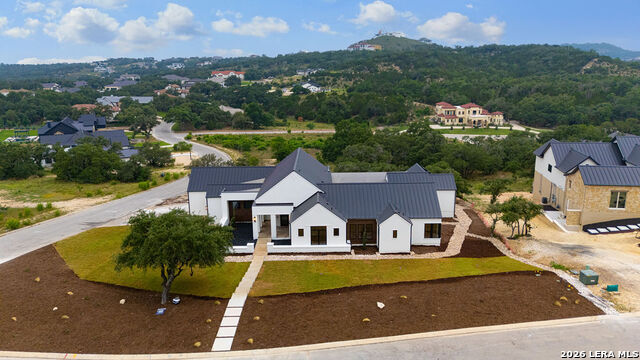 Image 5 of 53 For 9527 Midsomer Place