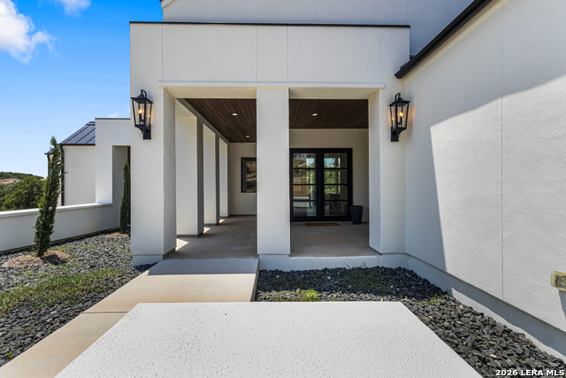 Image 8 of 53 For 9527 Midsomer Place