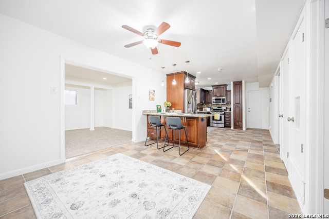 Image 19 of 33 For 4310 Judivan