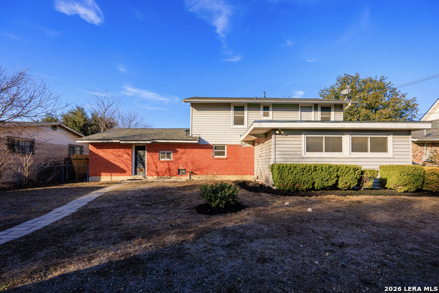 Image 29 of 33 For 4310 Judivan