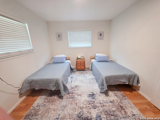 Image 13 of 25 For 4305 Temple  