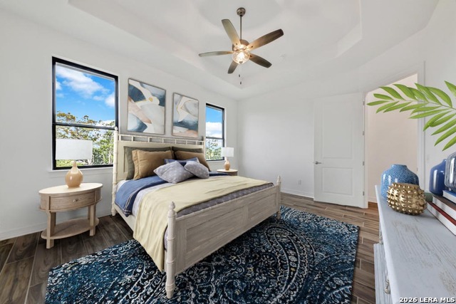 Listing photo id 12 for 23350 Grande Vista