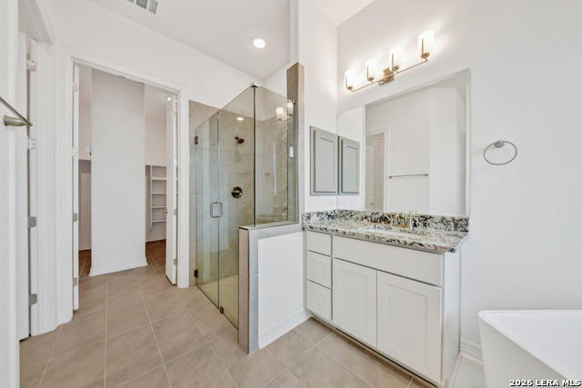 Listing photo id 14 for 23350 Grande Vista