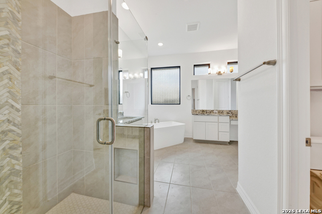 Listing photo id 15 for 23350 Grande Vista