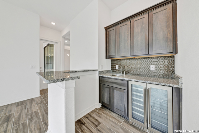 Listing photo id 20 for 23350 Grande Vista