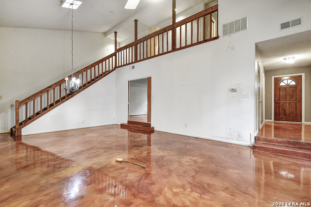 Image 5 of 25 For 1734 Donerail