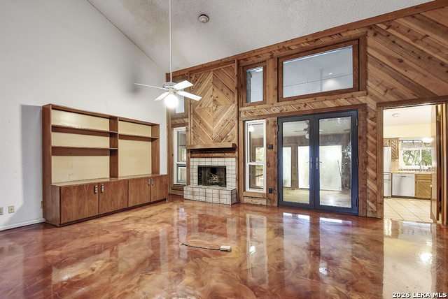 Image 7 of 25 For 1734 Donerail