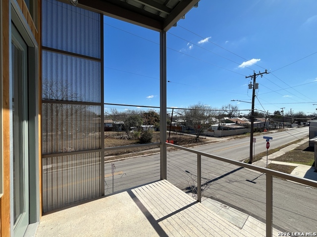 Image 17 of 40 For 1107 Cherry St. S