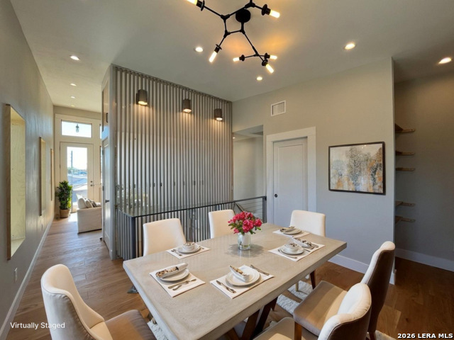 Image 3 of 40 For 1107 Cherry St. S