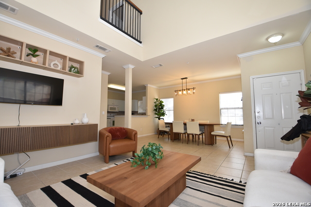 Image 6 of 39 For 6160 Eckhert  Apt 804