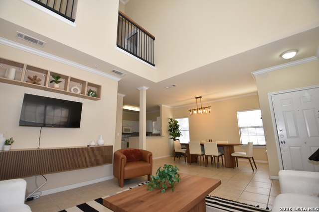 Image 7 of 39 For 6160 Eckhert  Apt 804