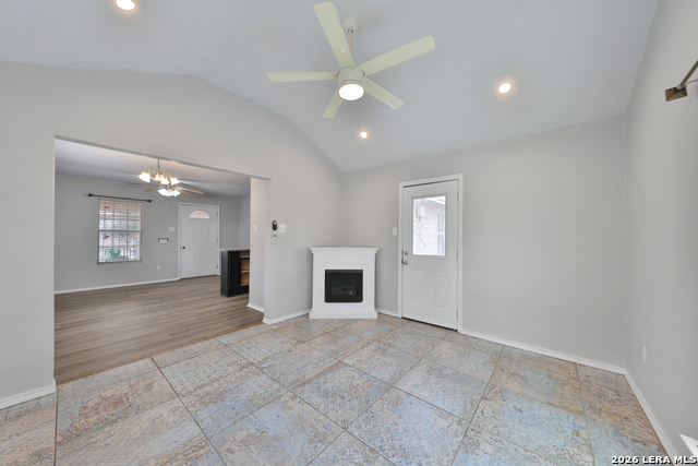 Image 13 of 22 For 106 Waugh  