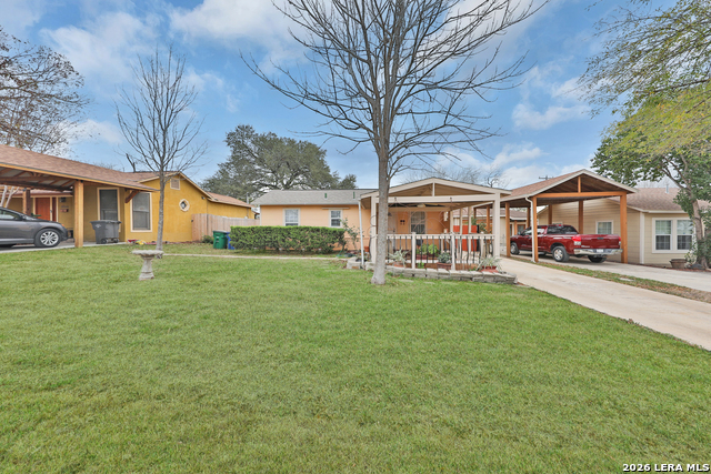 Image 2 of 22 For 106 Waugh  