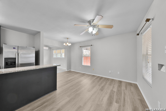 Image 8 of 22 For 106 Waugh  