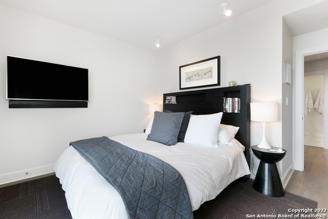 Image 24 of 83 For 700 Hildebrand Ave E 1301