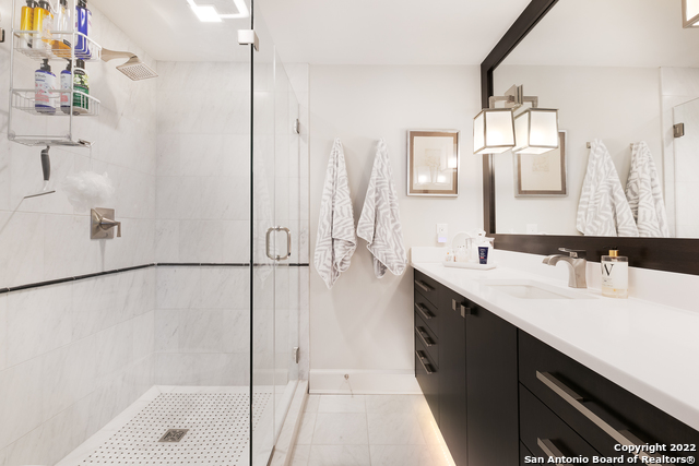 Image 28 of 83 For 700 Hildebrand Ave E 1301