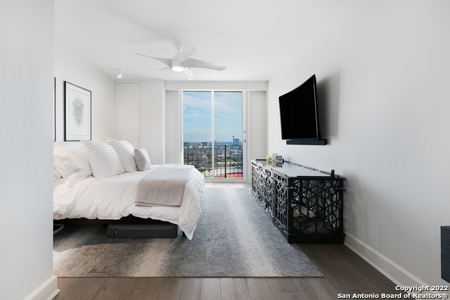 Image 32 of 83 For 700 Hildebrand Ave E 1301