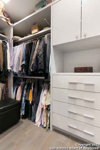 Image 42 of 83 For 700 Hildebrand Ave E 1301