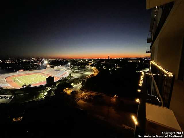 Image 47 of 83 For 700 Hildebrand Ave E 1301