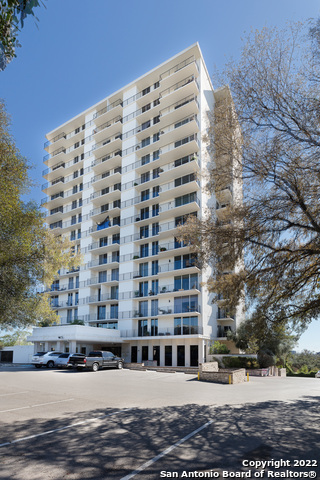 Image 56 of 83 For 700 Hildebrand Ave E 1301